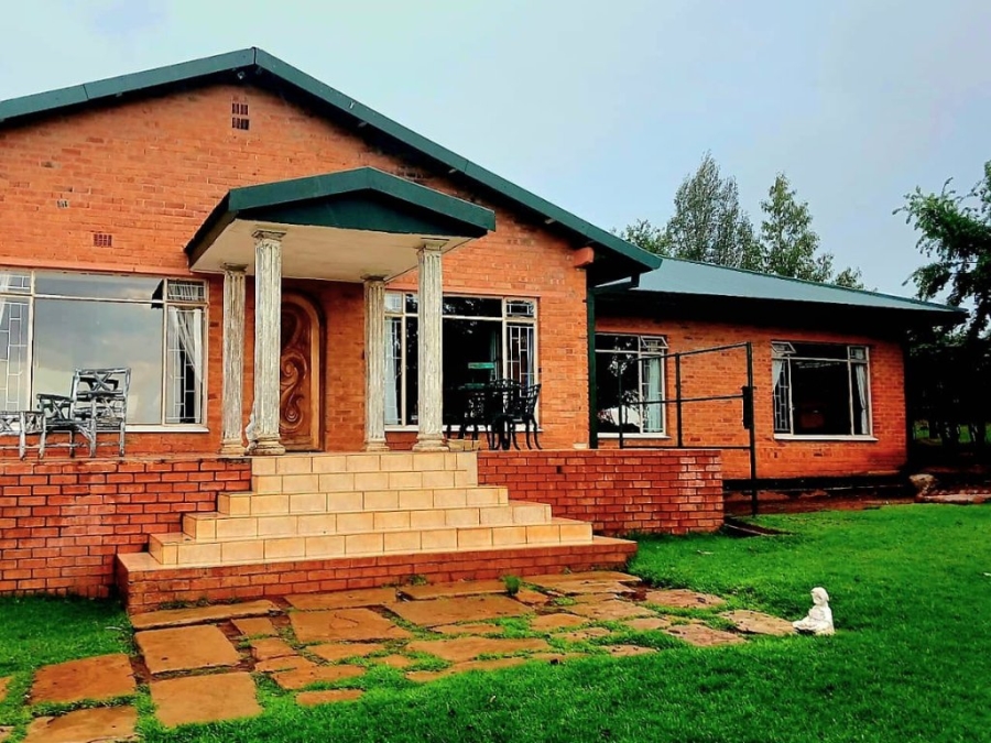 3 Bedroom Property for Sale in Bloemfontein Rural Free State